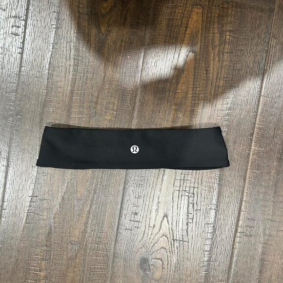 Black Lululemon Headband - Picture 1 of 3